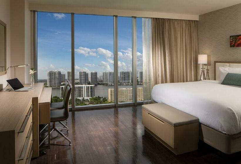 إستوديو قياسى سرير كينج, Residence Inn Miami Sunny Isles Beach
