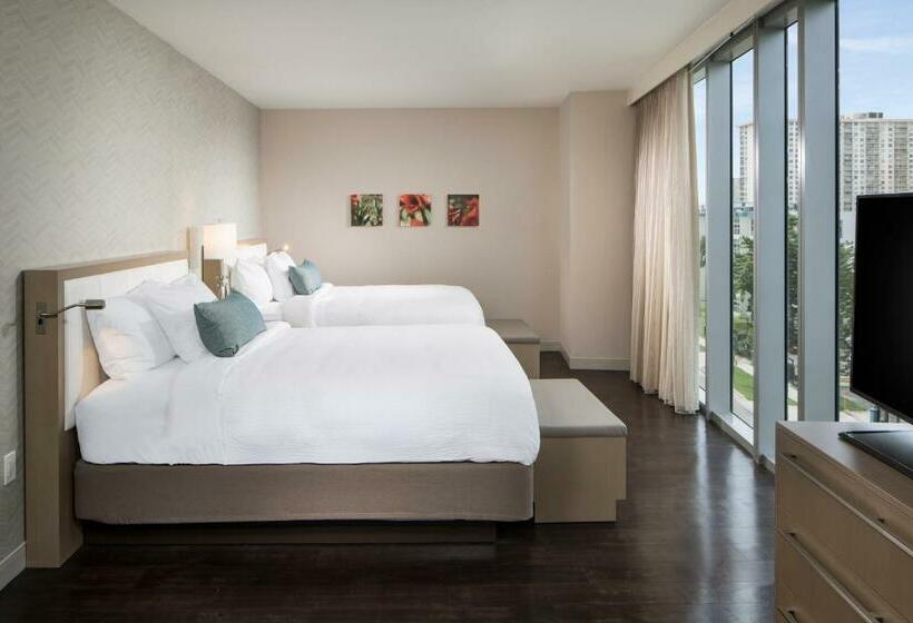 إستوديو قياسى, Residence Inn Miami Sunny Isles Beach