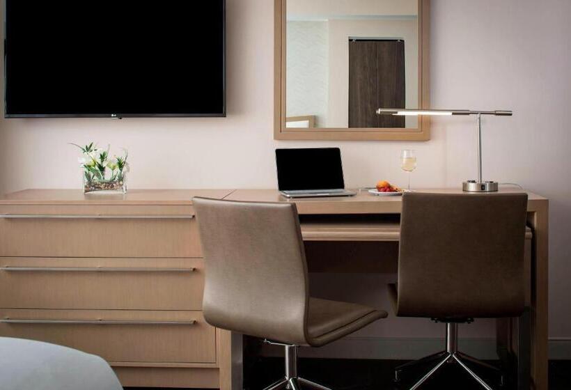 إستوديو قياسى مطل على البحر, Residence Inn Miami Sunny Isles Beach