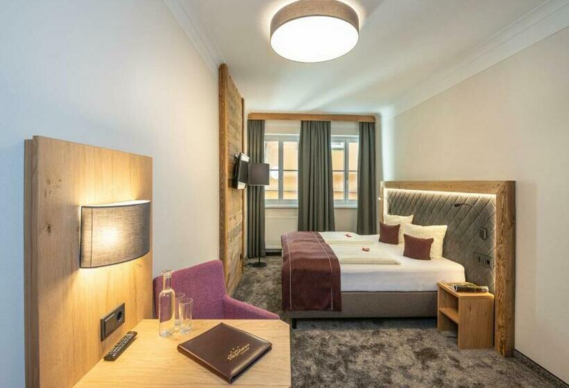 חדר אקונומי, Stegerbräu