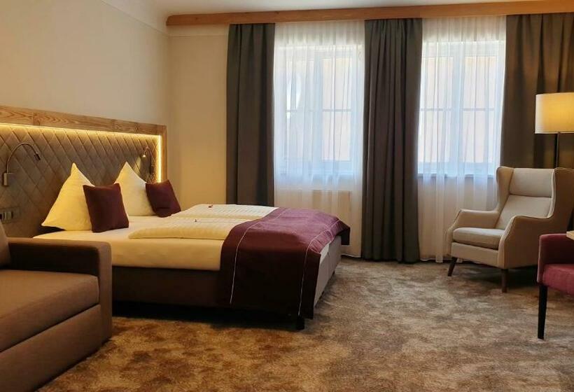 חדר סטנדרט לארבעה, Stegerbräu