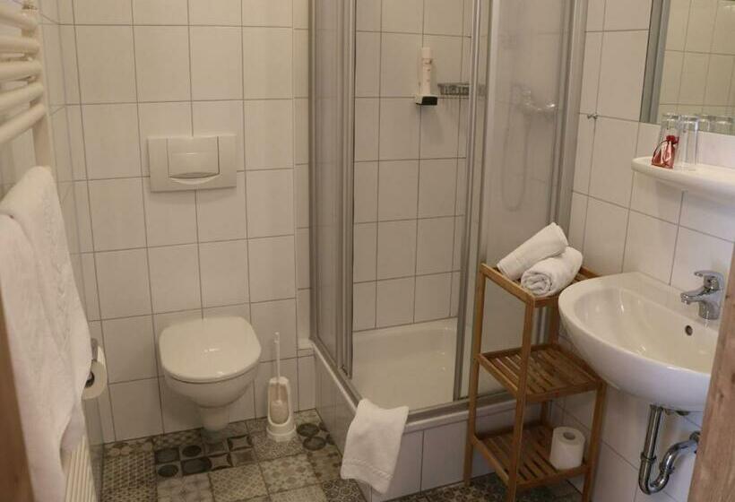 חדר קומפורט, Stegerbräu