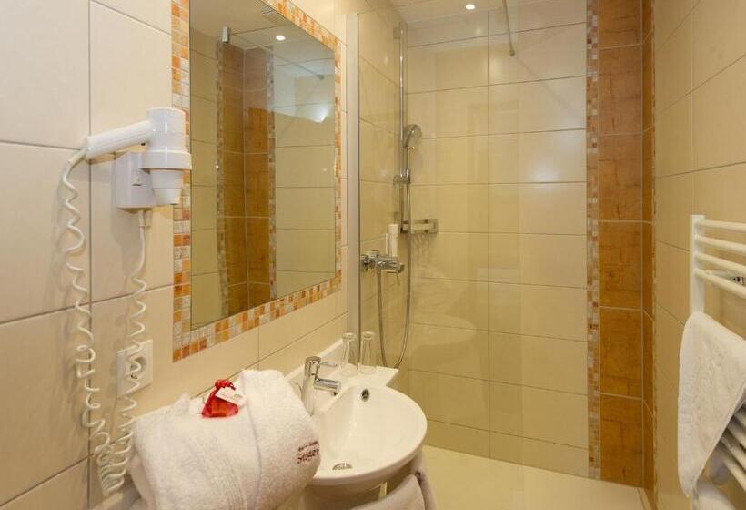 غرفة كومفورت, Stegerbräu