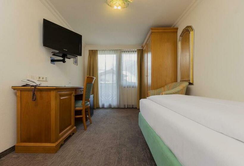 اتاق استاندارد یک نفره, Tauernhof