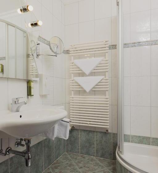 اتاق استاندارد, Tauernhof