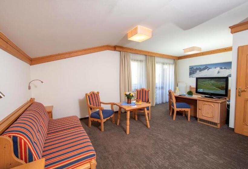 سوئیت با تخت بزرگ, Tauernhof