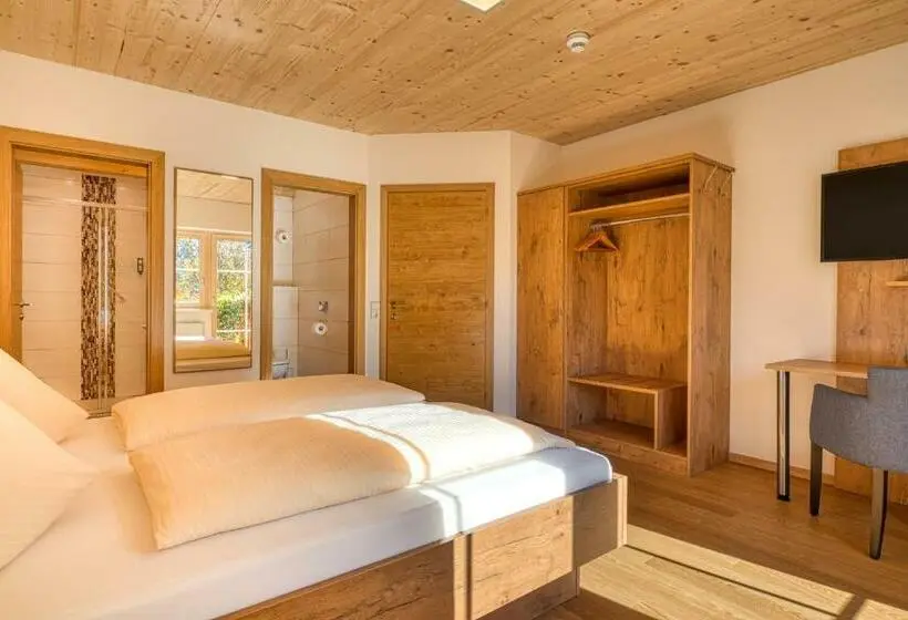 Deluxe-huone, Landhotel Kirchenwirt