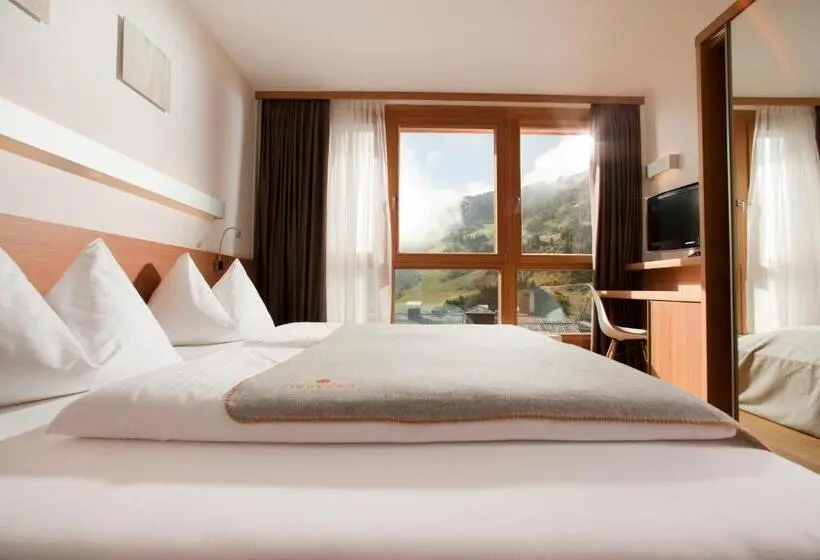 Sviitti Vuoristonäkymä, Manggei Designhotel Obertauern