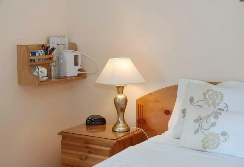 Perhehuone, Mourneview B & B