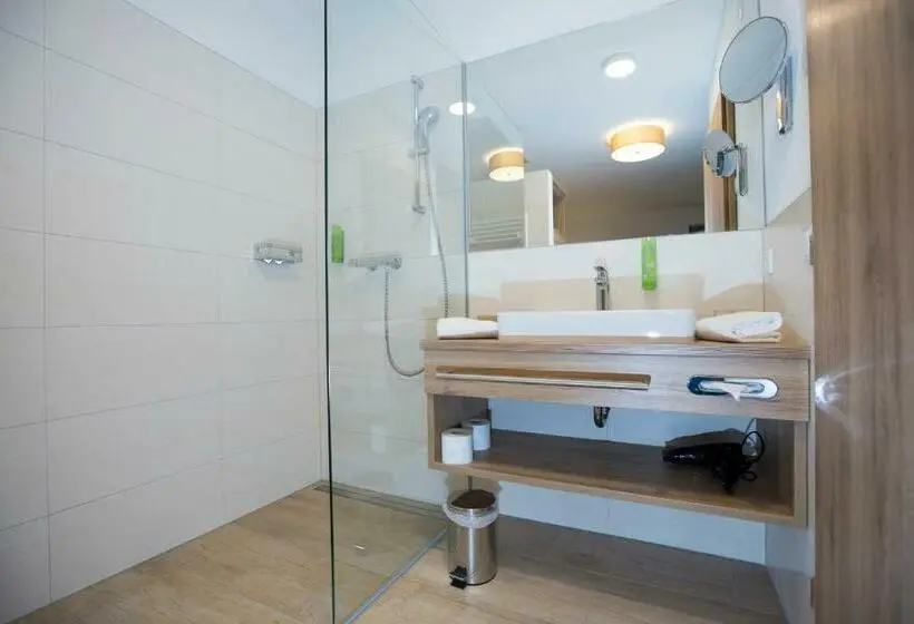 Huoneisto 1 Makuuhuone, Regitnig 4 Sterne Hotel Und Chalets