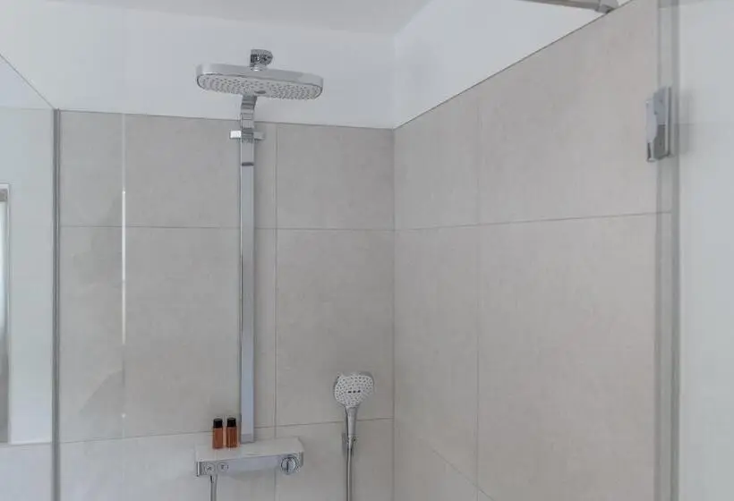 Standard-huone, Seehotel Restaurant Lackner