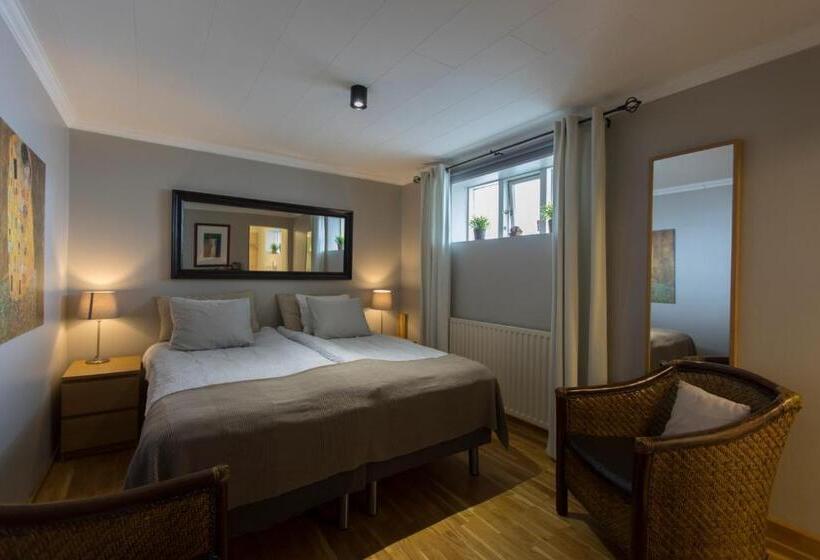 اتاق استاندارد, A. Bernhard Guest House