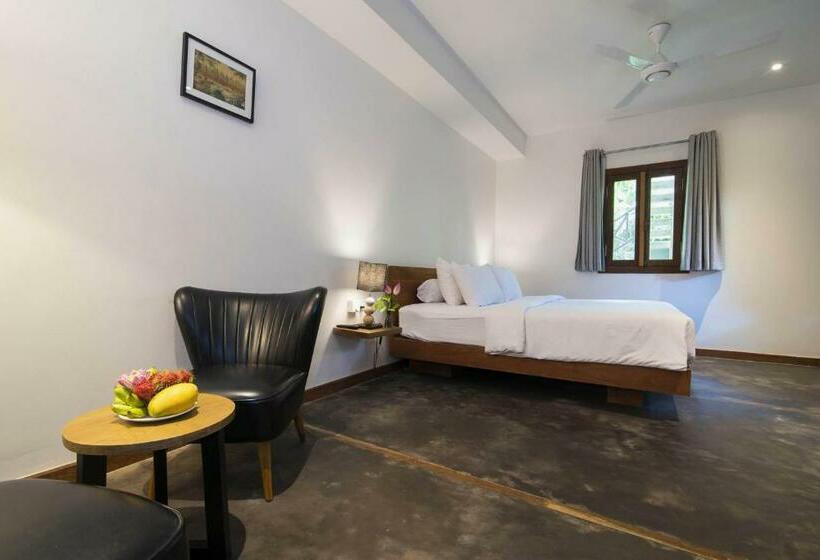 带1个卧室的别墅, Enkosa 4 Bedroom Wooden Luxury House