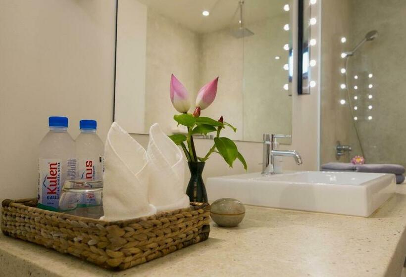 带1个卧室的别墅, Enkosa 4 Bedroom Wooden Luxury House