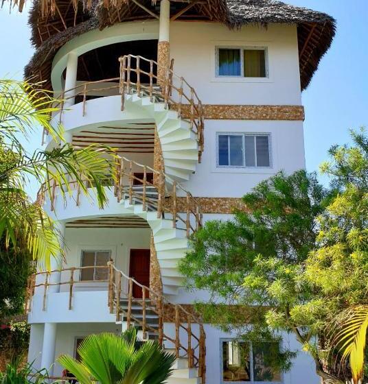 استودیوی لوکس, Simba House