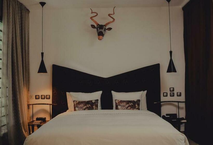 سوییت اجرایی, Boutique Hotel Particulier