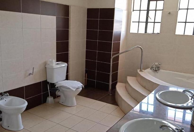 Superior Suite, Dreamplace Bed And Breakfast Gigiri