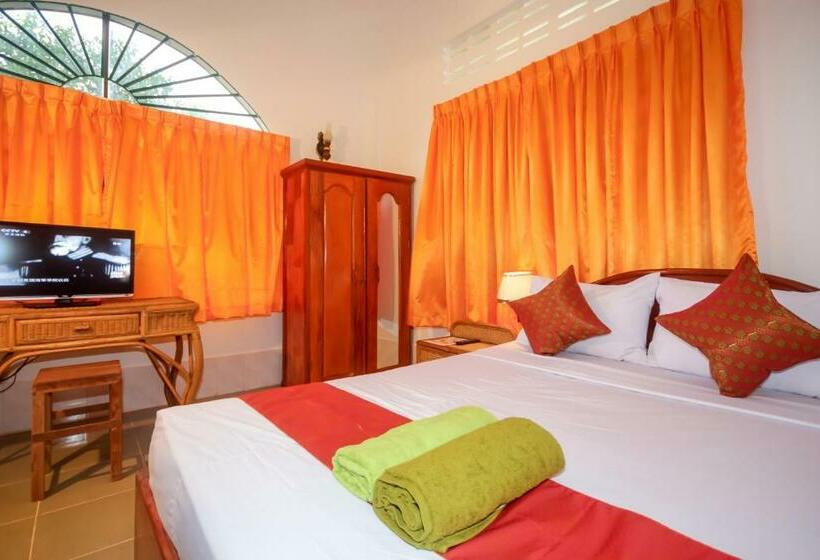 غرفة قياسية, Blossoming Romduol Boutique