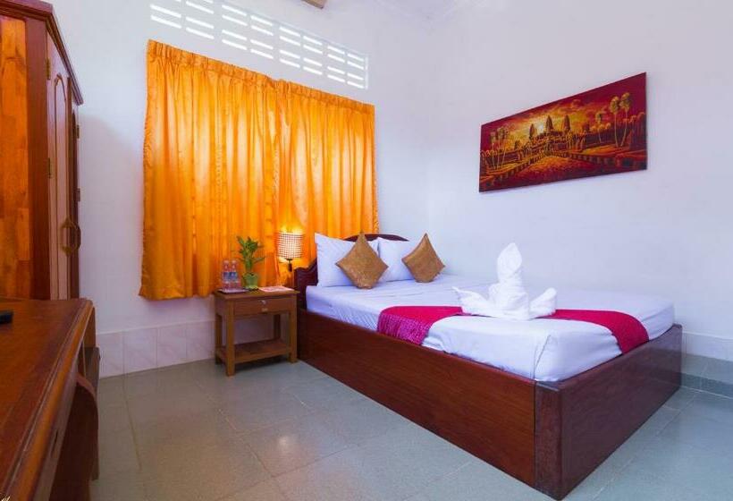 غرفة قياسية, Blossoming Romduol Boutique