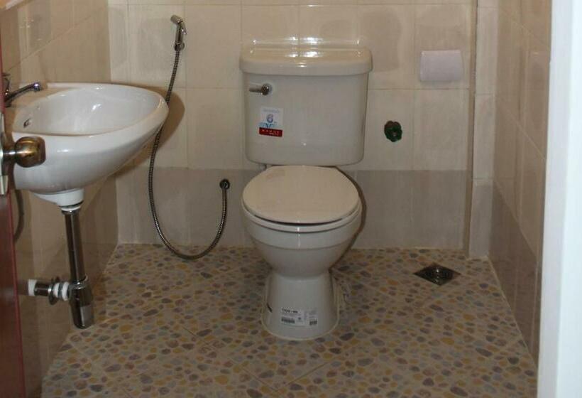 غرفة عائلية, Blossoming Romduol Boutique