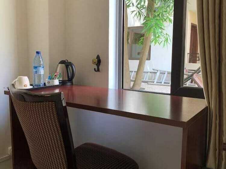 سوییت جونیور, Djibson Hotels