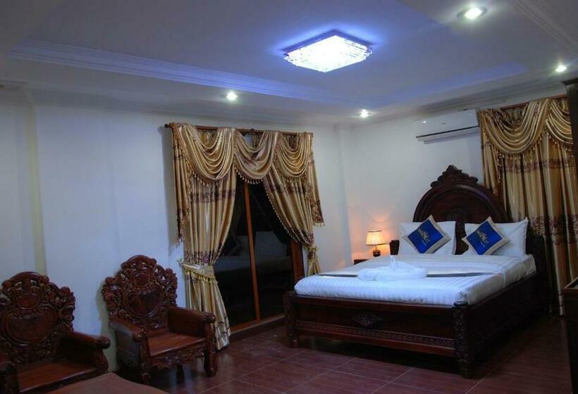 스탠다드 발코니 룸, Emerald Bb Battambang