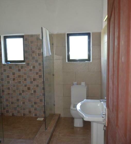 اتاق استاندارد یک نفره, Galu Inn