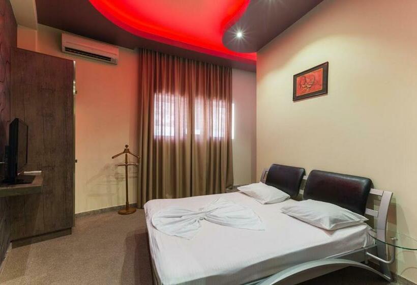 스위트, Green Palace