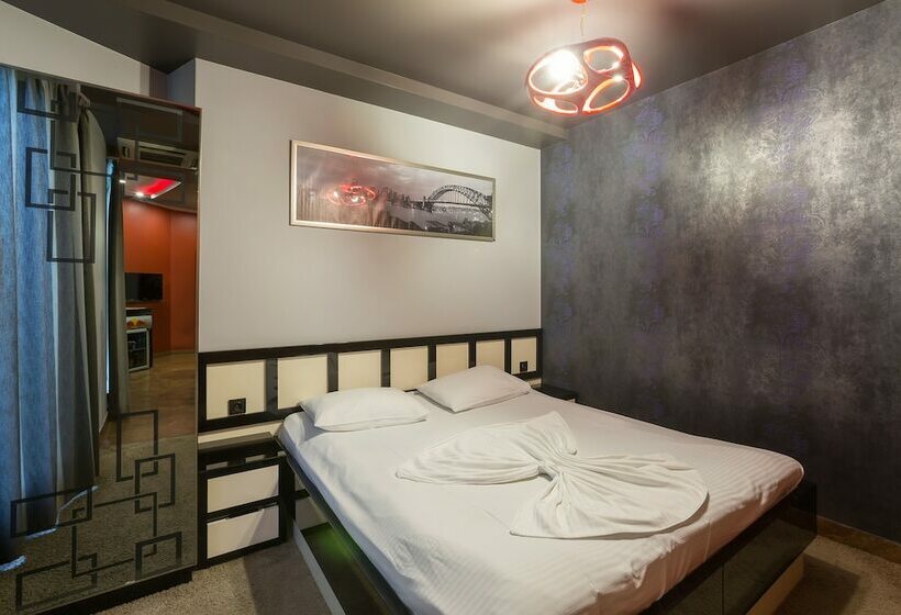 스위트, Green Palace