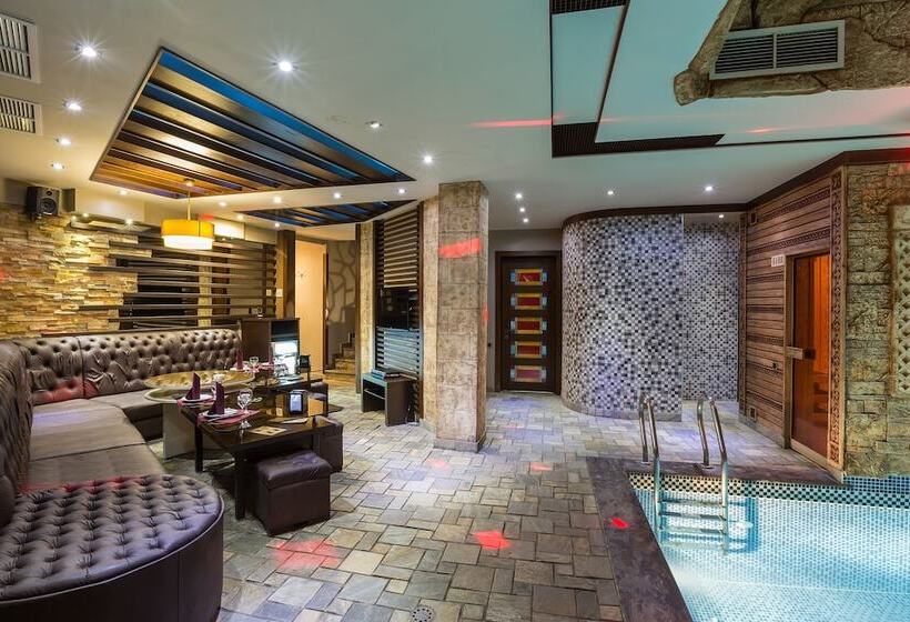 프리미엄 스위트, Green Palace