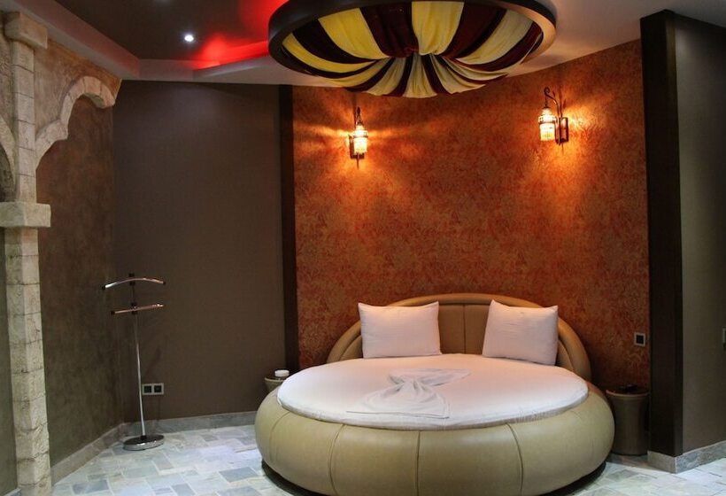 프리미엄 스위트, Green Palace