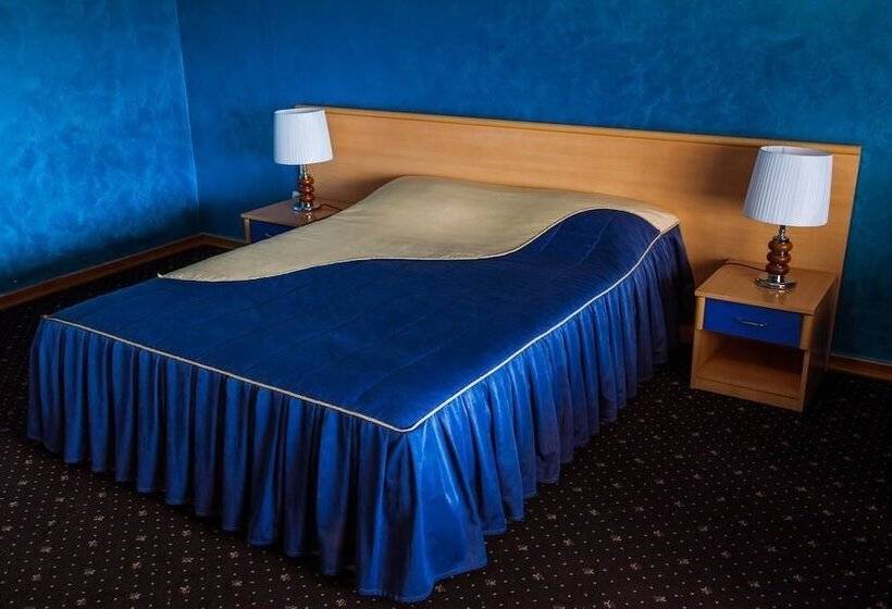 스탠다드 룸, Nor Dzoraberd