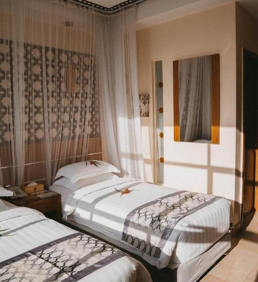 اتاق استاندارد, Saab Royale