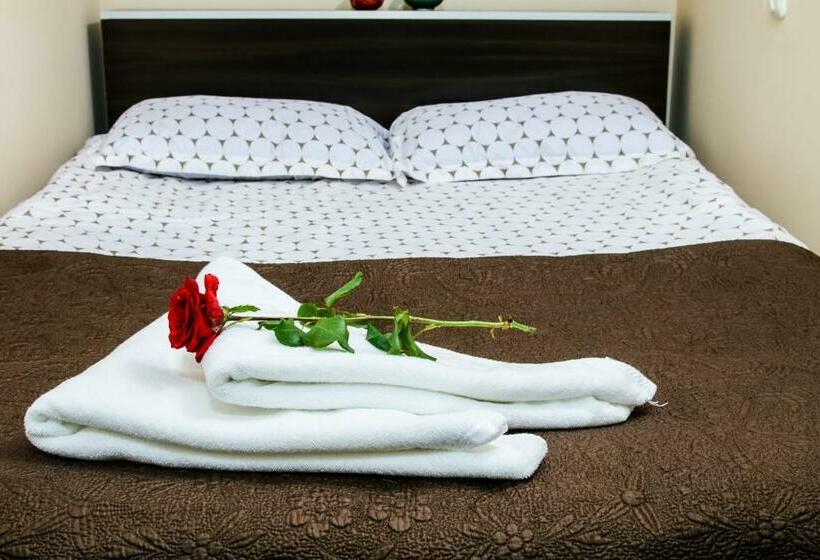 带共用浴室的标准房间, Mga Hostel & Tours