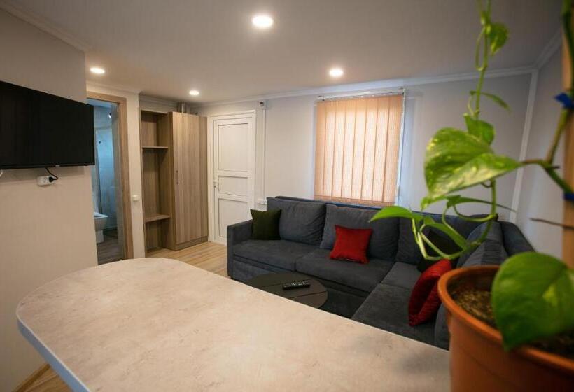 خانه 1 خوابه, Noy Land Resort