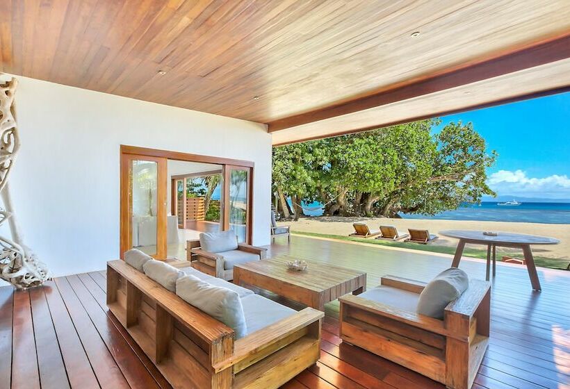 فيلا ديلوكس غرفة نوم واحدة مطلة على البحر, Tides Reach Resort