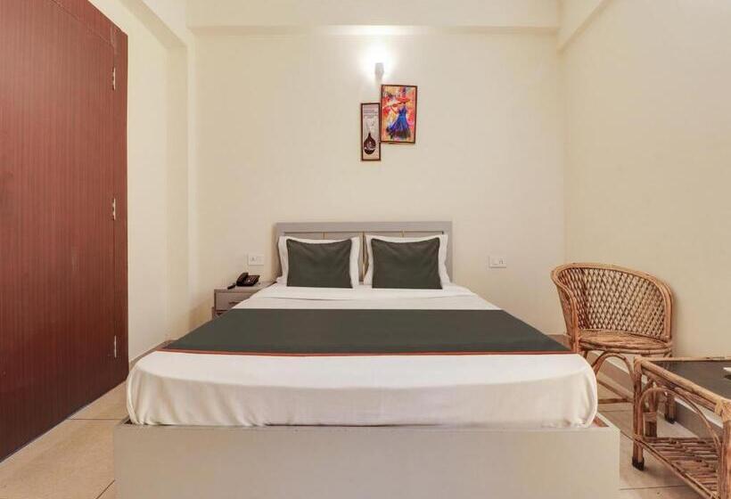 غرفة قياسية, Collection O Hotel Royal Taj