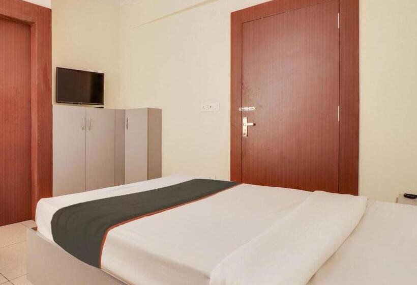 غرفة قياسية, Collection O Hotel Royal Taj