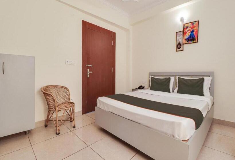 غرفة قياسية, Collection O Hotel Royal Taj