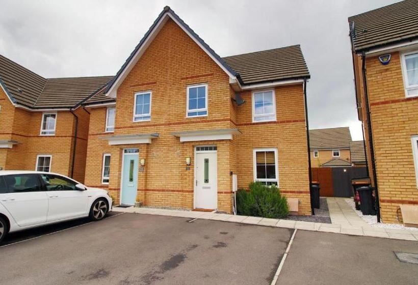 خانه 1 خوابه, Free Wifi | Parking Access | 3br