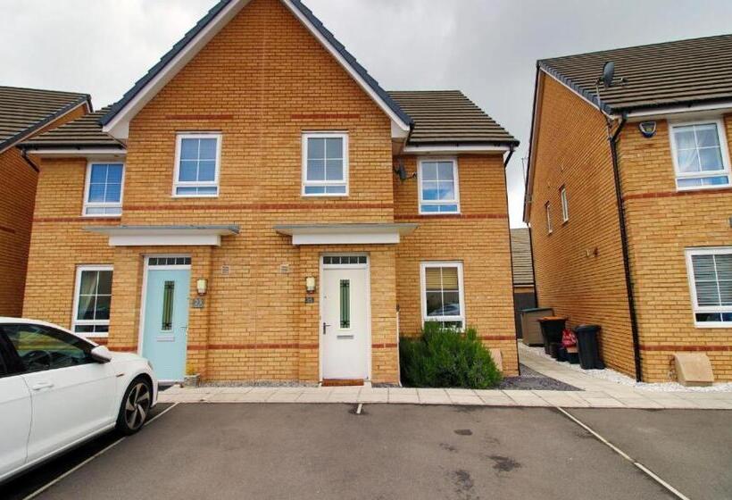 خانه 1 خوابه, Free Wifi | Parking Access | 3br