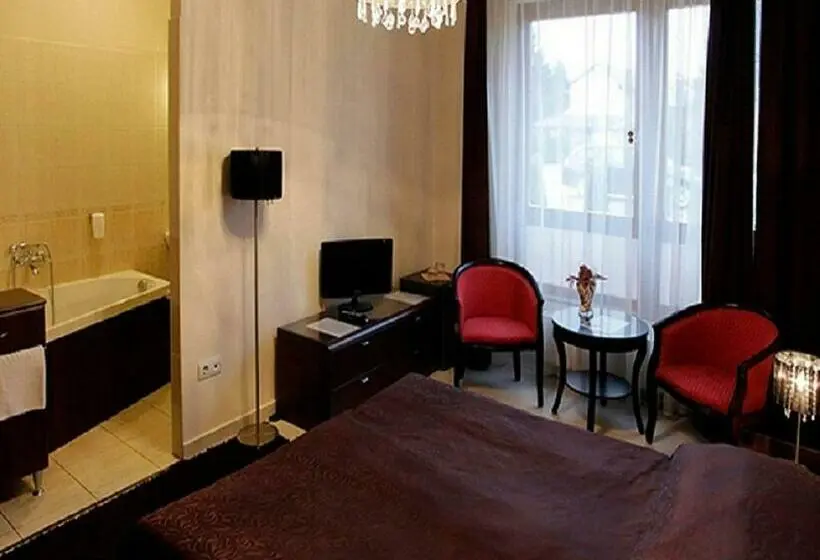 Standard-huone, Brill Hotel Békéscsaba