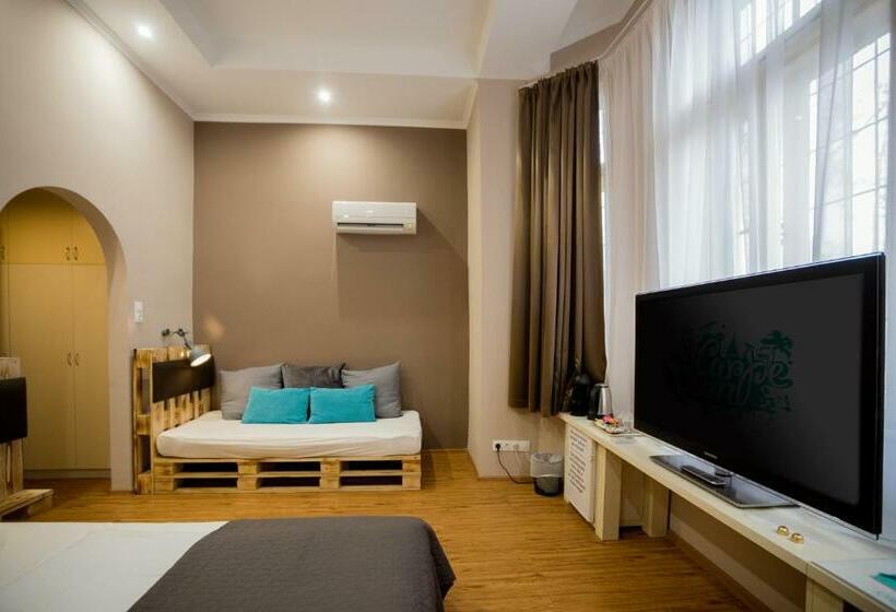 스탠다드 룸, Carpe Diem