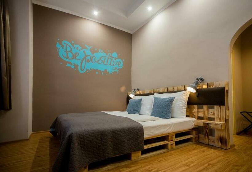 스탠다드 룸, Carpe Diem