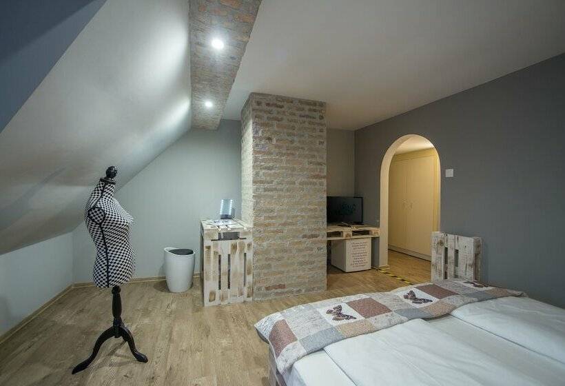 스탠다드 룸, Carpe Diem