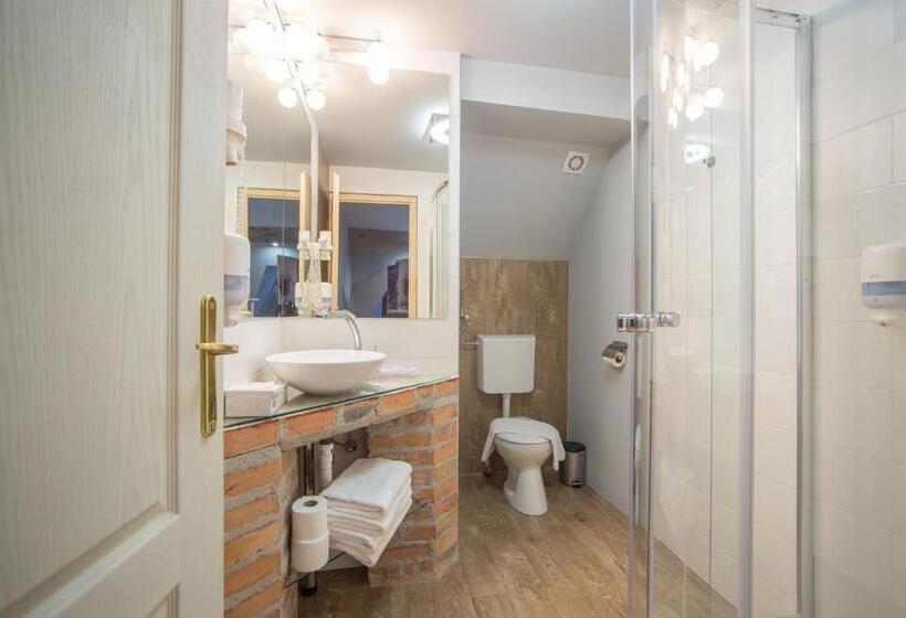 스탠다드 룸, Carpe Diem