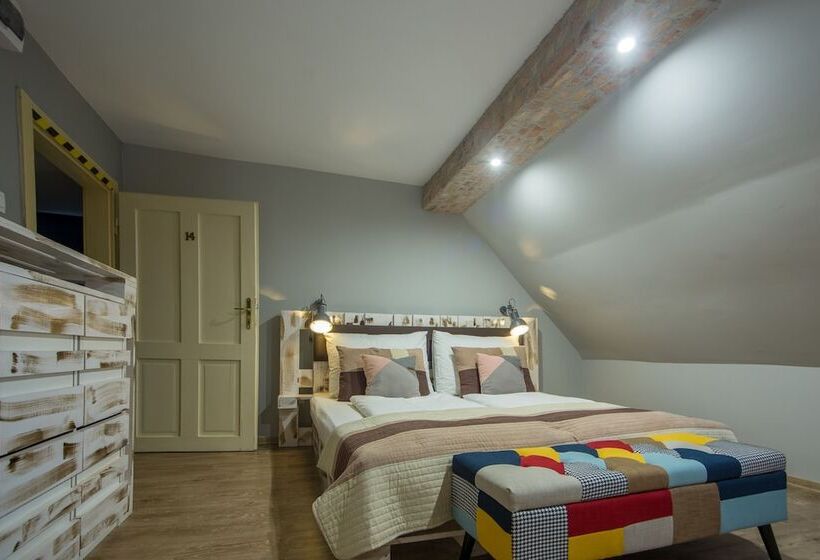 스탠다드 룸, Carpe Diem