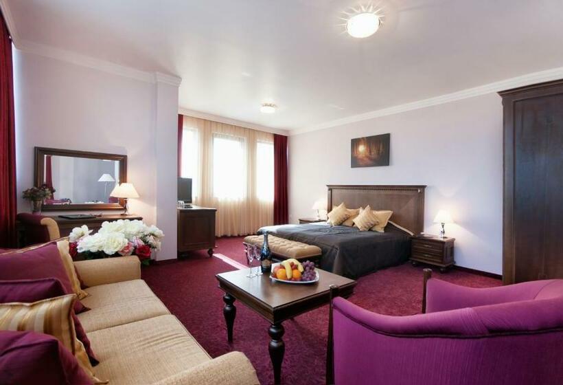 디럭스 룸, Chiirite