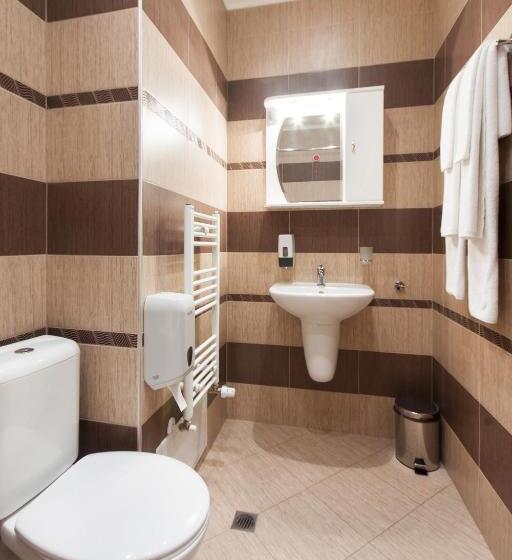 스탠다드 룸, Chiirite