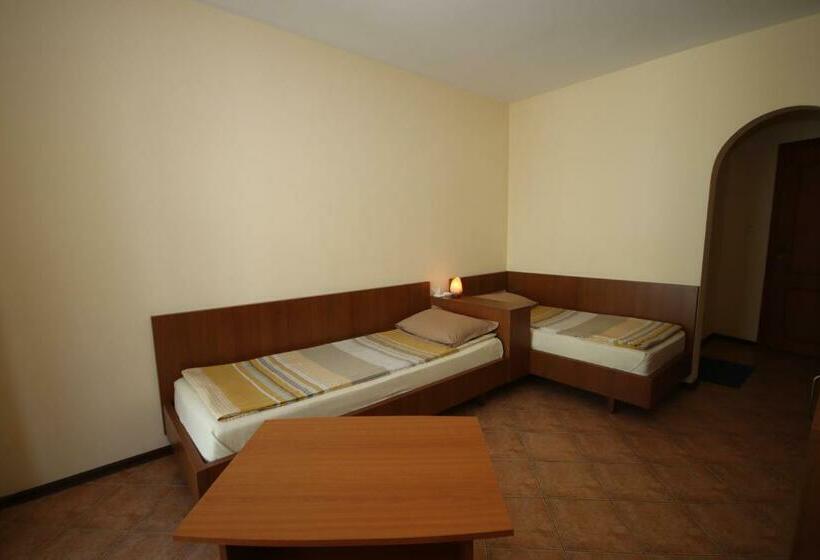 Люкс с Балконом, Continental